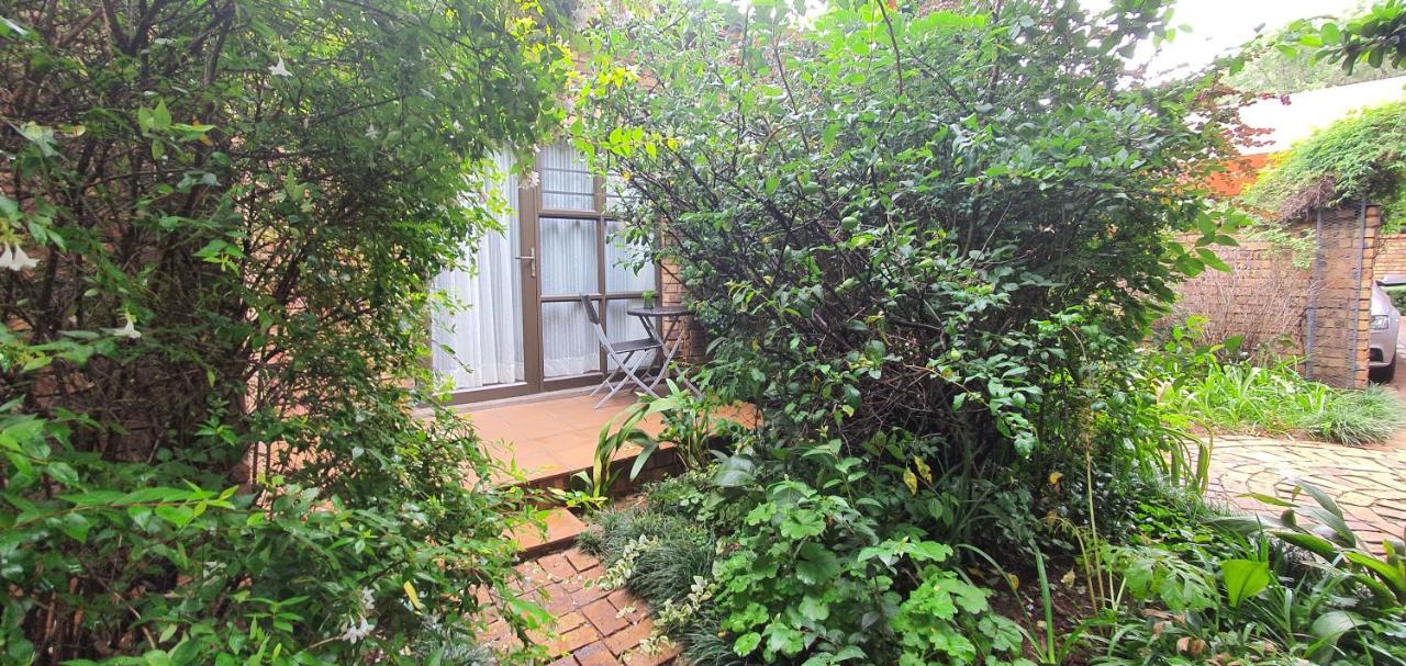 Aero Lodge Guest House Middelburg  Exterior foto